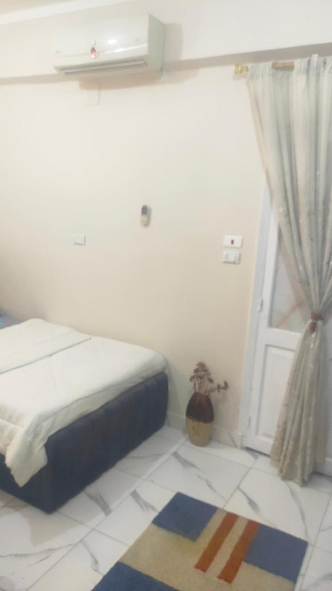 Luxor Apartment ภายนอก รูปภาพ